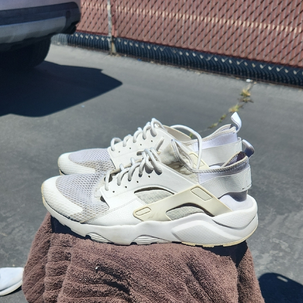 Mens Huarache Sneakers